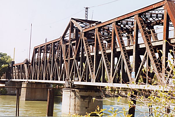 Sacramento I St. Bridge for PDAVE1 – image 4