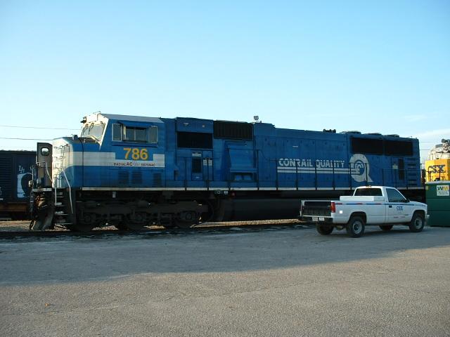 Some pictures from the local CSX yard – image 4