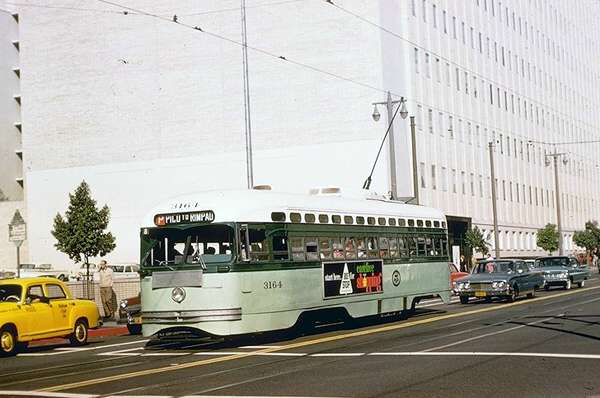 LA's – image 6