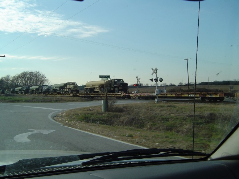 Army Train – image 9